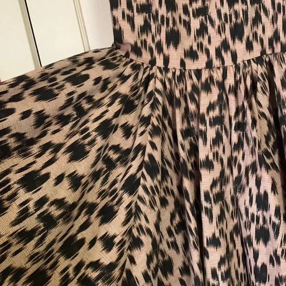 Pinup Couture Melted Leopard dress - Picture 4 of 6